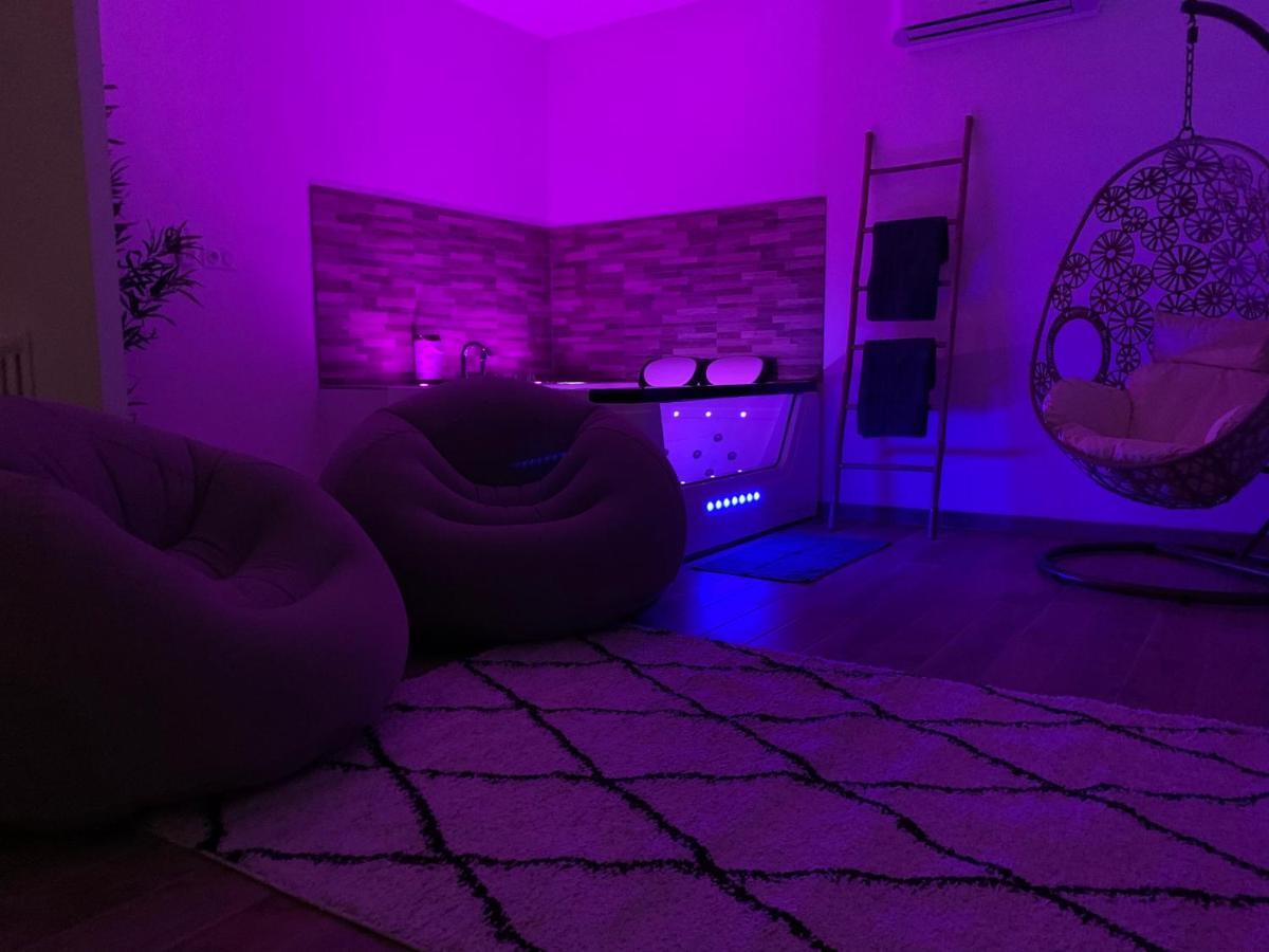 Appartement Cosy Jacuzzy Luxe Gare De Toulon Exterior photo